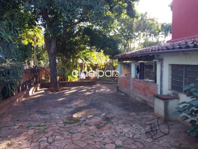 casa a refaccionar o demoler en Cuarto Barrio Luque — foto 5