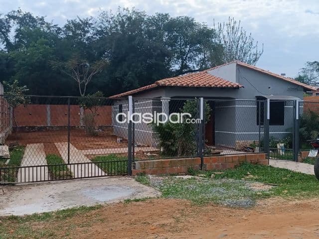 Casa en oferta – ciudad de Luque. E2601