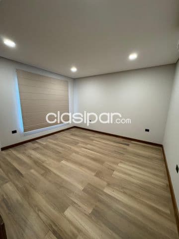 Triplex en el Barrio Mburucuyá - Asuncion