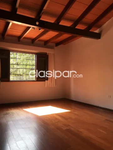 Casa en venta en barrio Mburucuya de 4 dorm, foto 3