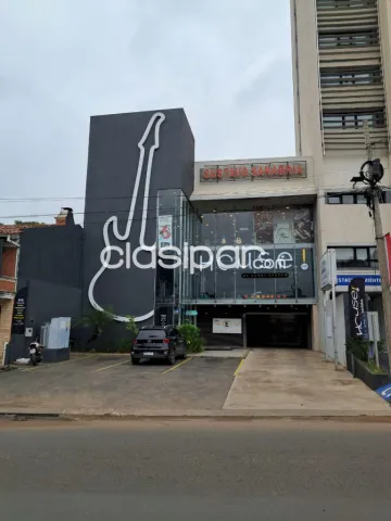 edificio 996 m2, 3 niveles, Aviadores del Chaco, foto 2