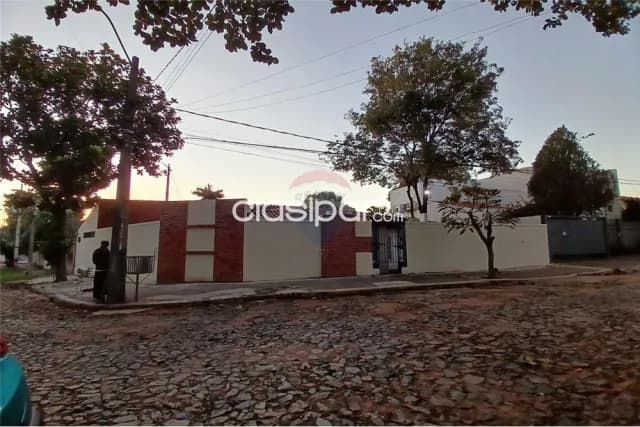 Casa en esquina.Las Lomas Carmelitas — foto 4