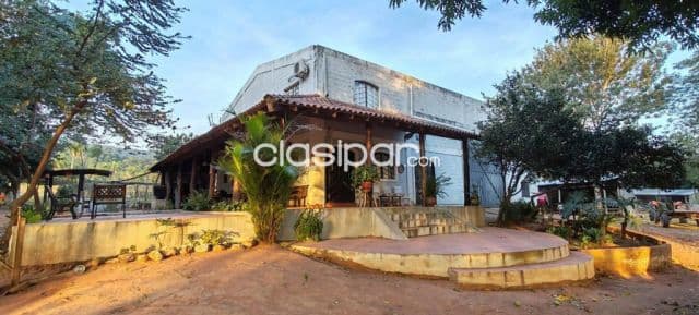 En venta imponente granja en la ciudad de apyragua de la cordillera!
