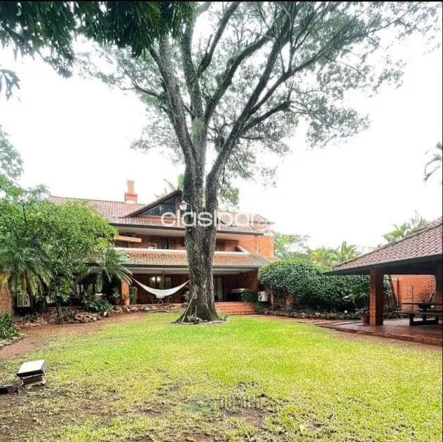 Residencia en barrio mcal estigarribia, foto 2