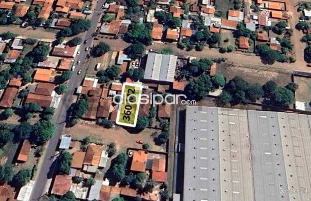 VENDE Terreno en Laurelty