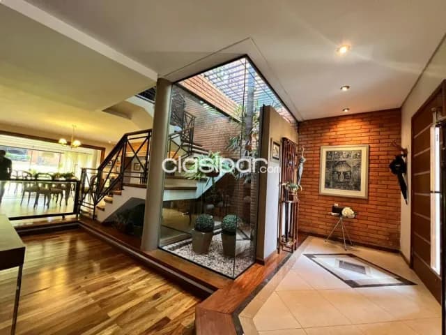 Casa en alquiler zona Barrio Mburucuja — foto 3