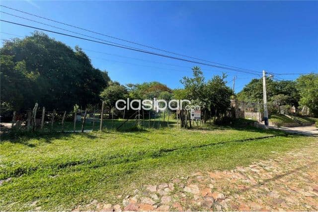 Amplio terreno en Villa Elisa - villa hermosa