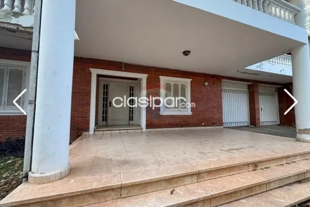 Amplia casa 6 hab.c/piscina bo.Las Lomas a 350 mtrs d molas lopez p/vivir/comercio — foto 3