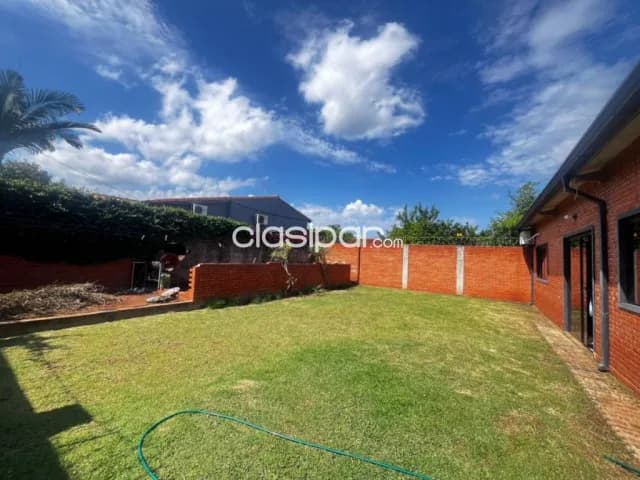 Hermosa casa de 2 dormitorios en capiata - zona del poder judicial — foto 5