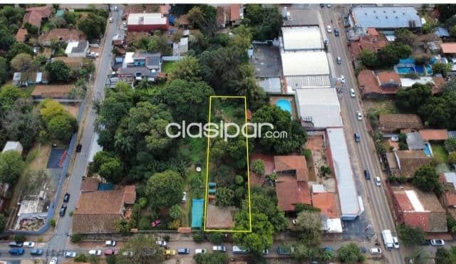 Amplio terreno de 1037 m2 en pleno centro de San Lorenzo. Zona municipalidad