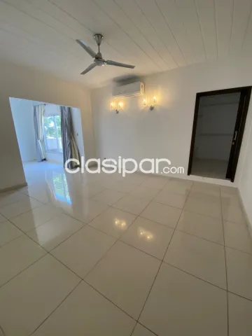 Recoleta, prox. Emb. Americana: 450 m2, ideal p/ casa u oficina, 9.000.000 gs, foto 4