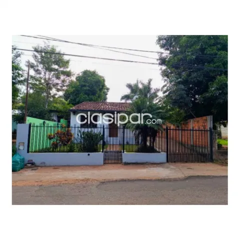 Casa Lista para Mudarte sobre Avda., Asfaltada a 4 cuadras de la Comisaría. VENDO S/CDO.!! — foto 2