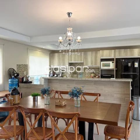 casa de 5 dormitorios en Ykua Sati Asunción, foto 4
