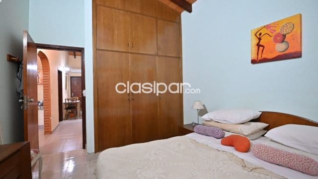 Casa en San Lorenzo a metros del shopping salenmma