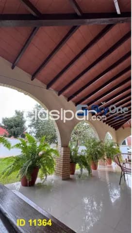 🏡🏡vendo amplia casa, semi nueva Luque-laurelty🏡🏡 — foto 5