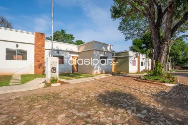 Casa en barrio cerrado en venta - Luque isla bogado — foto 3