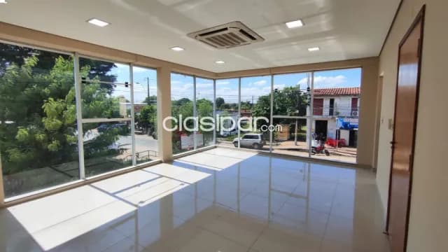 de amplio local comercial en MRA, foto 4