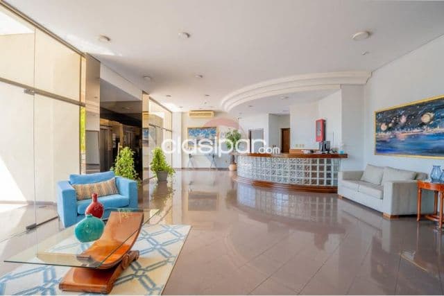Penthouse triplex en edificio mariscal