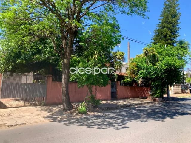 En VENTA Propiedad Poligonal de 673 m2 en el Barrio Nazareth, Asunción. (ID1910) — foto 3
