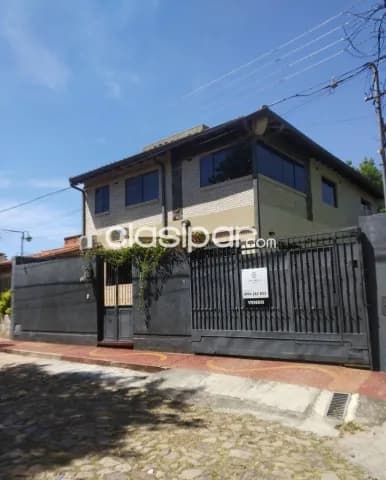 Amplia residencia 4 dormitorios en lambare, foto 2