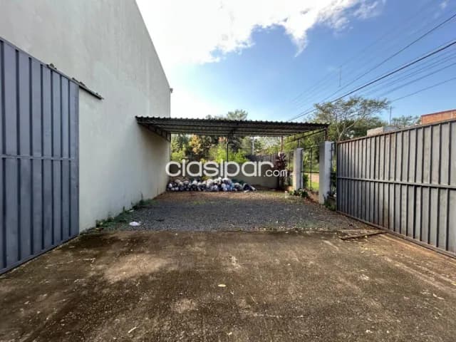 Amplio deposito en Luque barrio molino zona super stock britez borges, foto 3