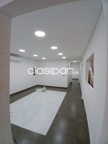 Depósito a estrenar con oficinas en Mariano Roque Alonso, foto 1