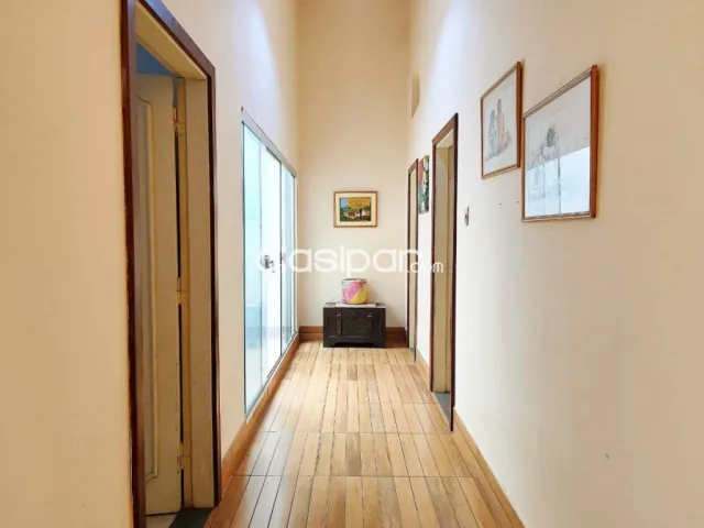 En venta amplia casa en Barrio Molino Luque Id: 41706 — foto 3