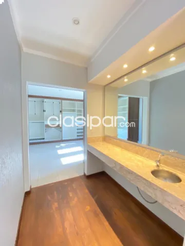 Hermosa casa - 4 dormitorios en Barrio Mburucuya, foto 4
