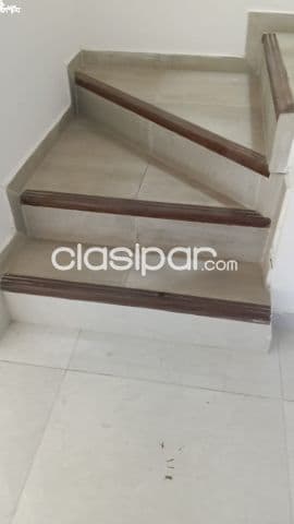 Duplex zona laurelty a estrenar con piscina gs 900 millones ..0uincho con aa