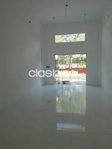 Local comercial con excelente ubicación en Fernando de la Mora, frente a clínicas — foto 2