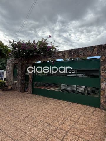 En venta casa en lambare