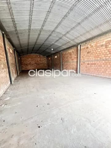 En Alquiler Depósito en Barrio Jara A458 — foto 3