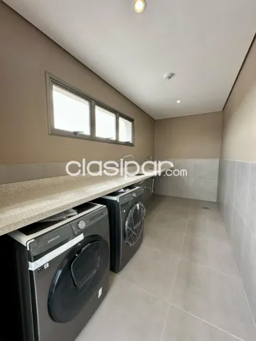 En VENTA departamento monoambiente amoblado con renta en el EDIFICIO BURBAND — foto 3