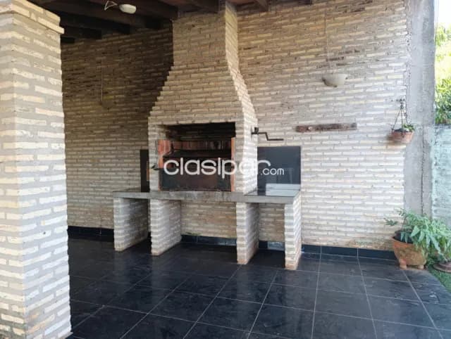 Casa con piscina en areguá, foto 3