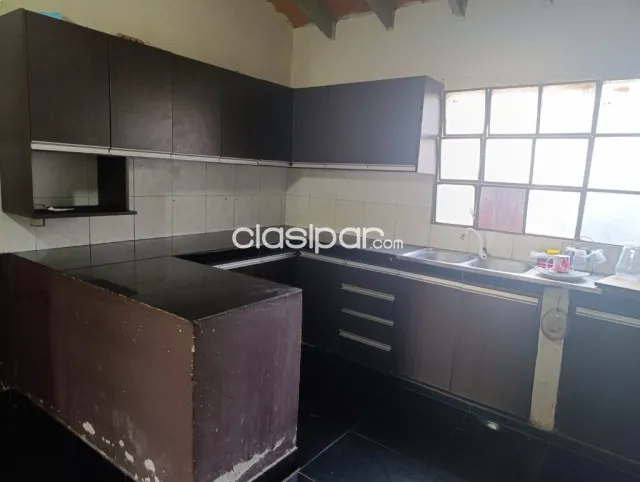 Casa con piscina en areguá, foto 5