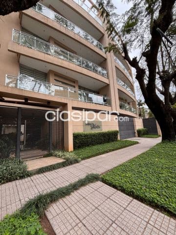 Bo. San cristóbal: Lujoso depto. Amoblado, 2 suites, balcón, parrilla, amenities, piscina