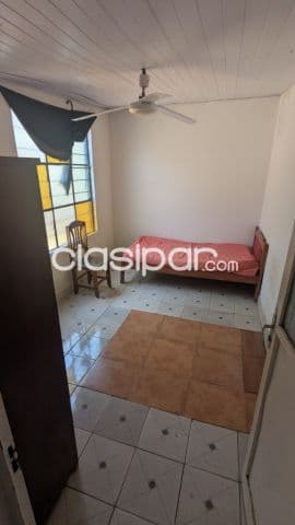 Habitacion amoblada con entrada para auto, foto 1