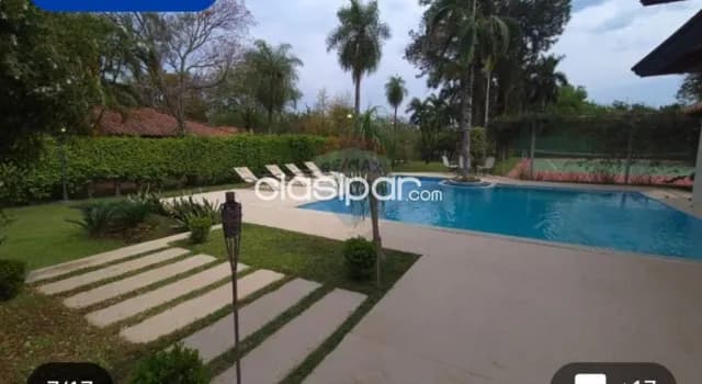 Casa San Bernardino-bo. 5 c/6 hab.amplio terreno, 6 hab.piscina y cancha de tenis — foto 3