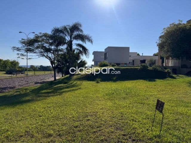 Lote 13d en aguavista club de campo residencial itapua