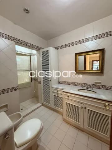 Casa en Asunción Barrio Los Laureles, foto 2