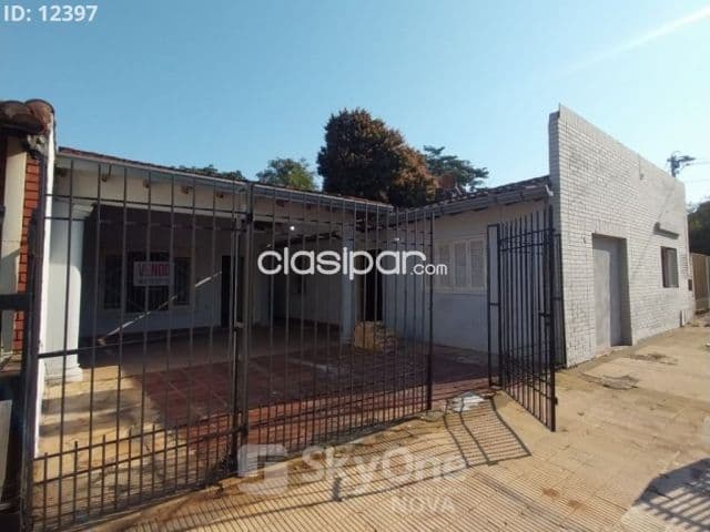 Casa San Lorenzo barrio lucerito