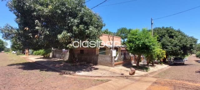 casa en esquina en el barrio Santa María de Encarnación: 6 habitaciones y 5 baños