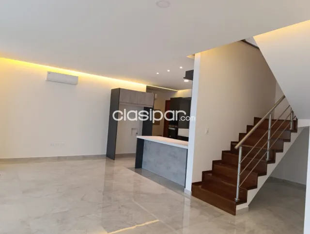 Mburucuyá, prox. Shop. Del sol, a estrenar: 470 m2, residencia premium, 5 suites, jardín, foto 5
