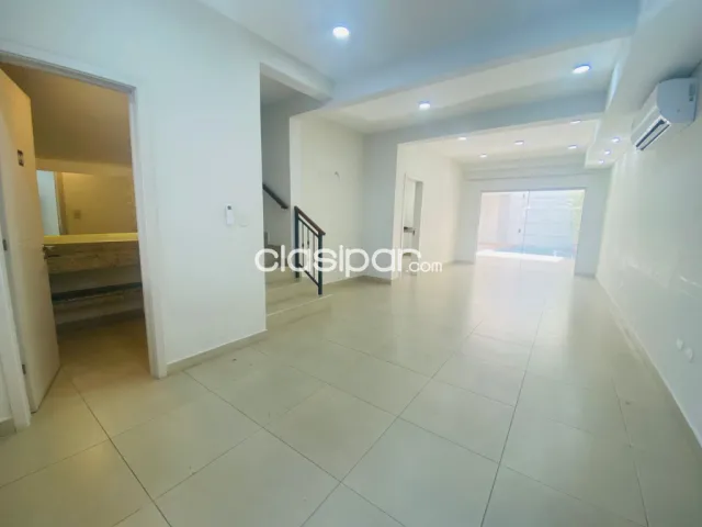 En alquiler hermoso dúplex minimalista zona royal plaza, foto 3
