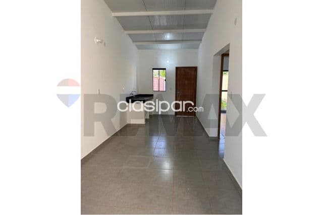 Casa a estrenar en Marambure, Luque