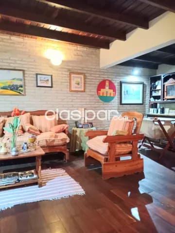 Casa de 4 habitaciones en el Barrio Murucuyá - Asunción, foto 3