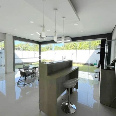 casa de 3 dormitorios en condominio San Lorenzo