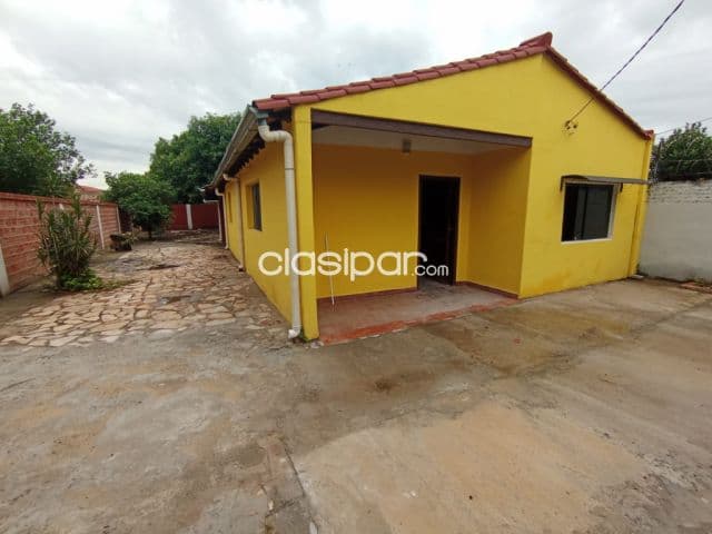 Casa en asuncion barrio santa maria cod 3694