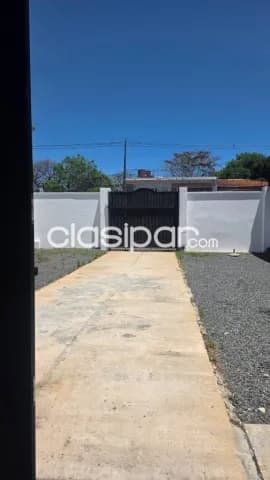 Amplio tinglado/deposito comercial sobre españa y juana de lara castro — foto 4