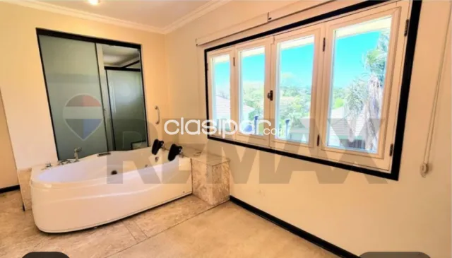 Casa premiun 3 niveles 6 hab.en bo.cerrado las colinas lambare — foto 5